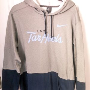 Nike dry fit UNC tar heels hoodie